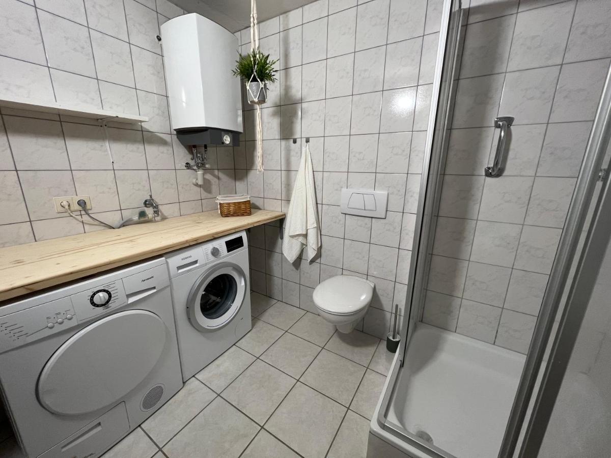 Modernes Haus Fuer 7 Gaeste 90M2 Tv Netflix Wlan Momlingen Exterior foto